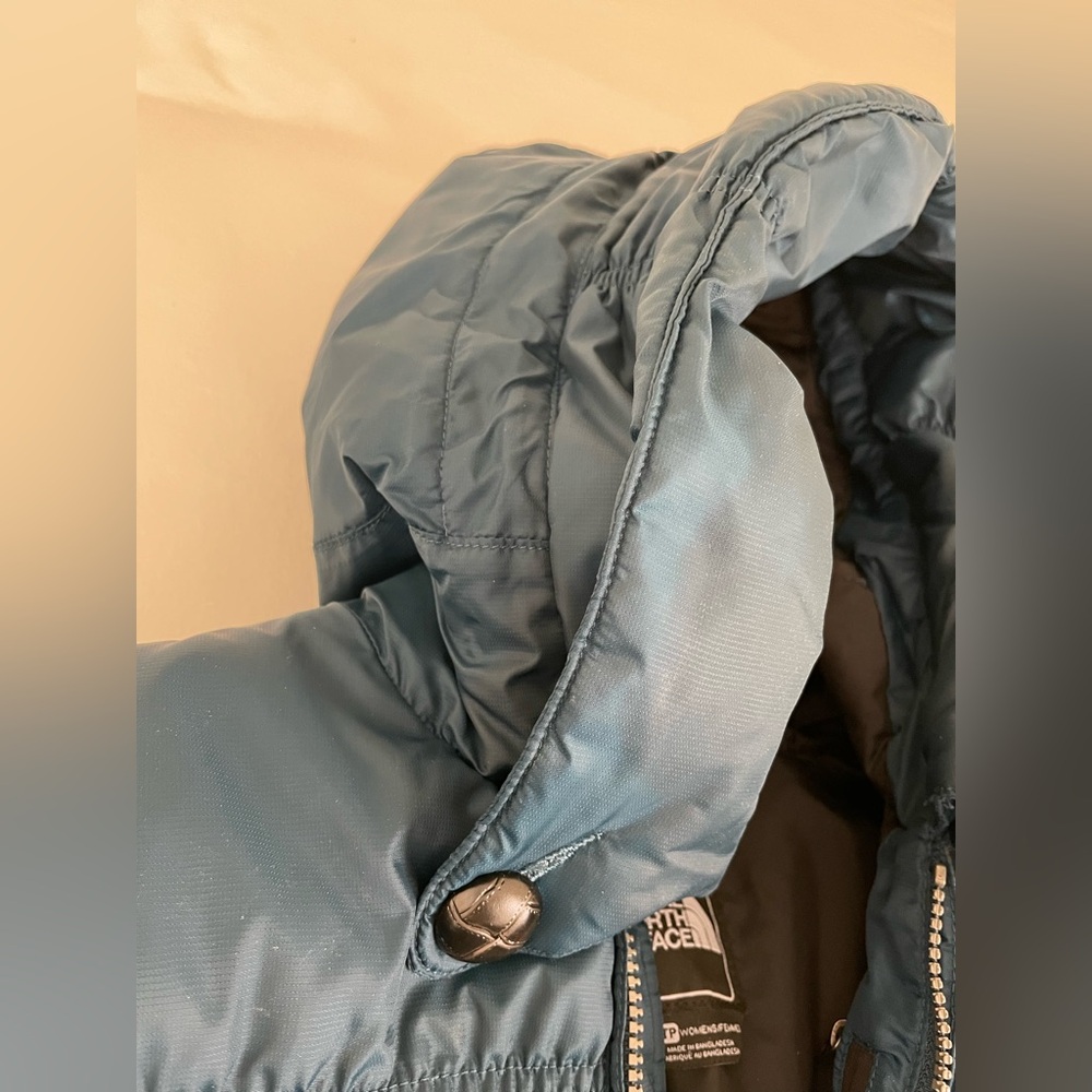 The North Face Puffer Jacket XS - Picture 3 of 3